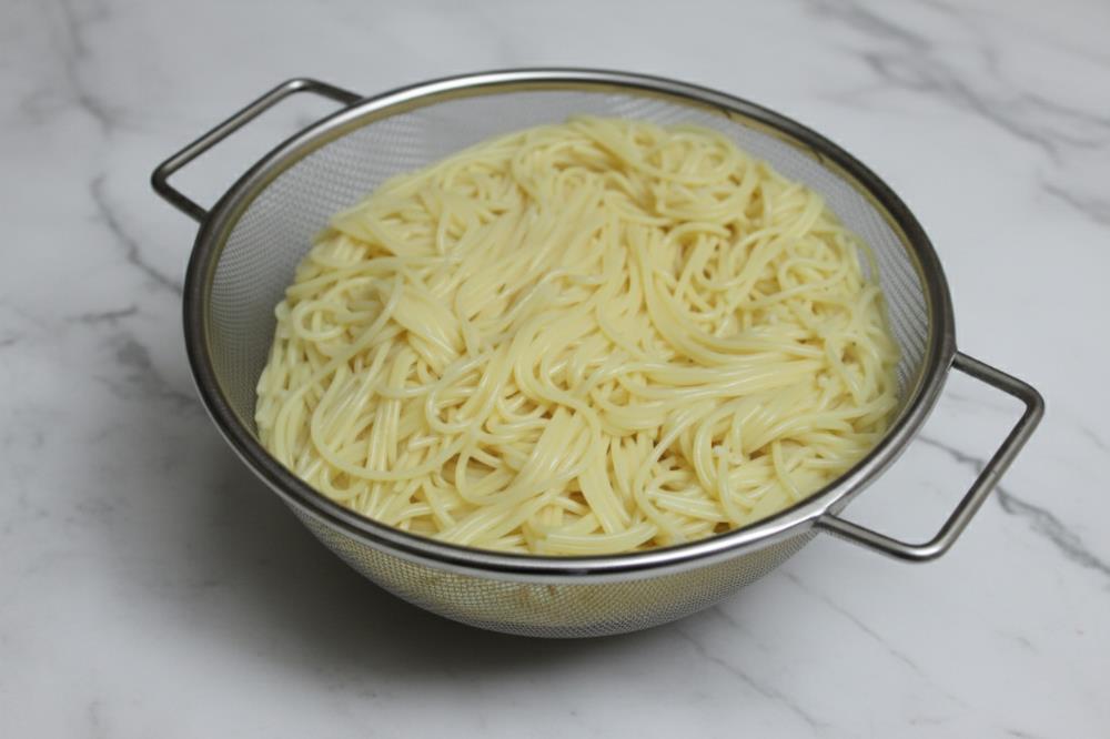 Макароны отварить