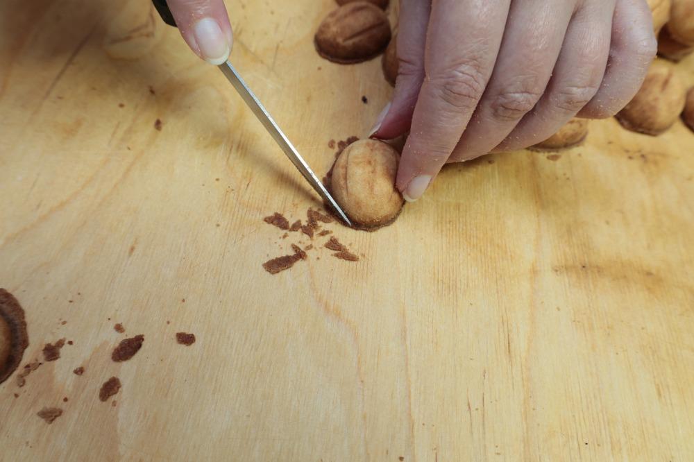 Подготавливаем крошку